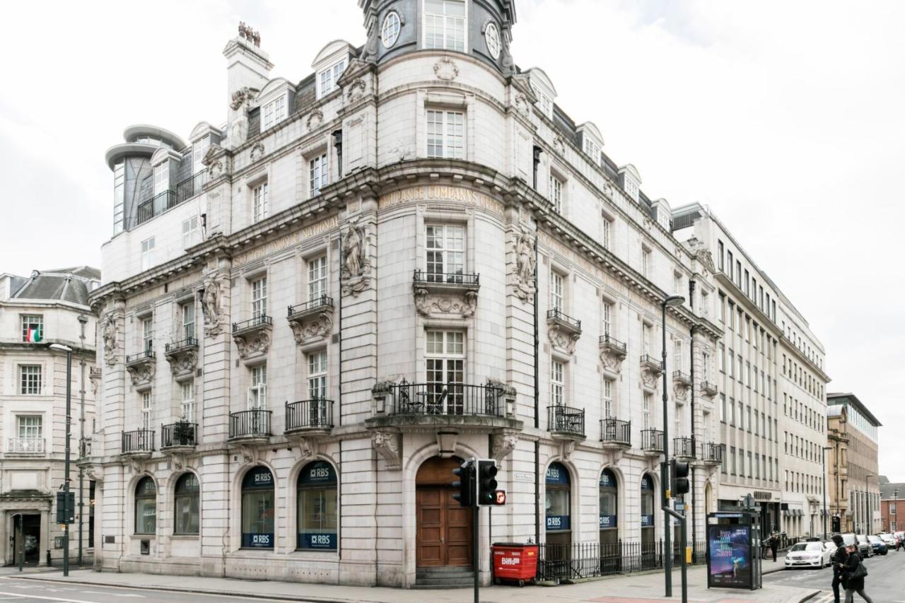 Boutique Apartment With Balconies - In The Very Heart Of Leeds Leeds  Exterior photo