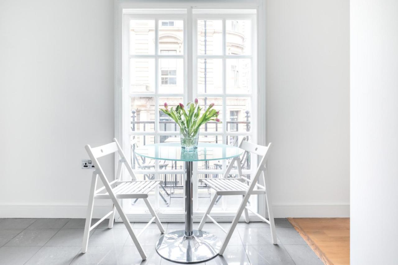 Boutique Apartment With Balconies - In The Very Heart Of Leeds Leeds  Exterior photo